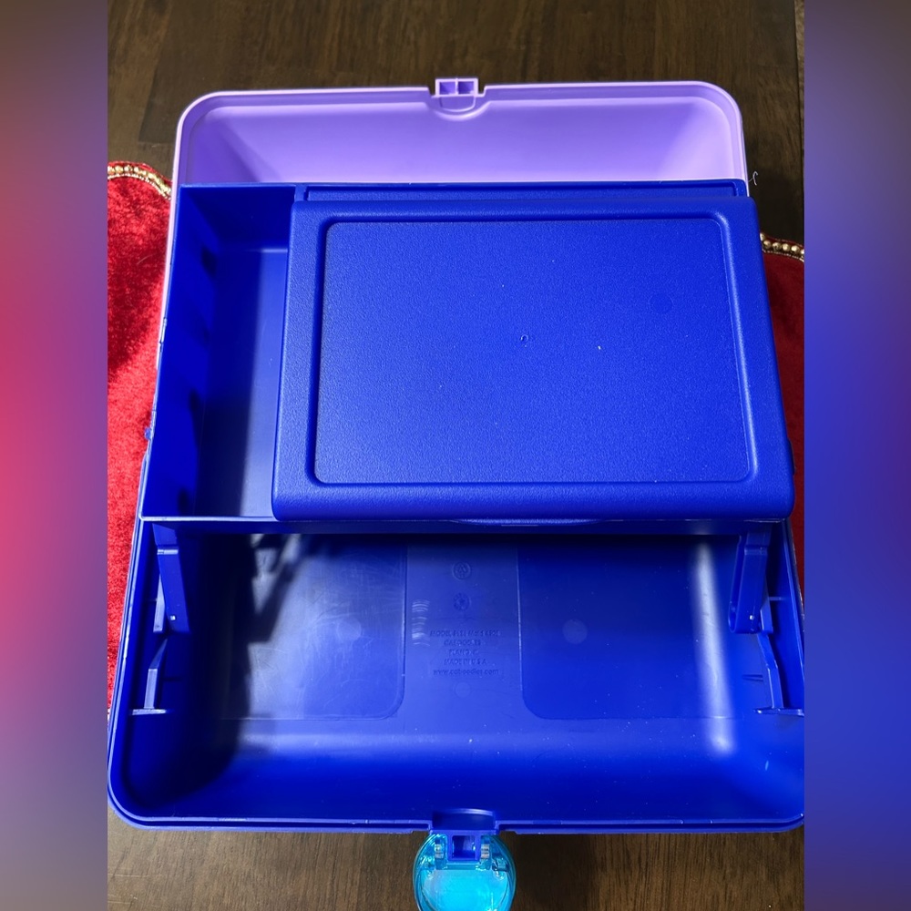 Caboodles Purple and Dark Blue Cosmetic Case - Picture 3 of 5